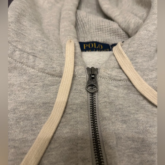 Grey Polo Ralph Lauren zip up sweater, men’s size small, hardly worn - Picture 5 of 5